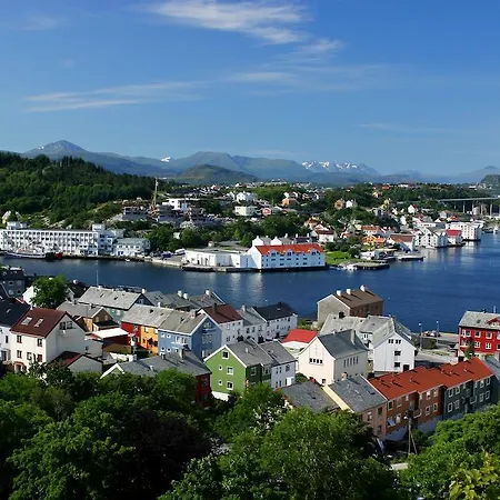 Thon Hotel Kristiansund